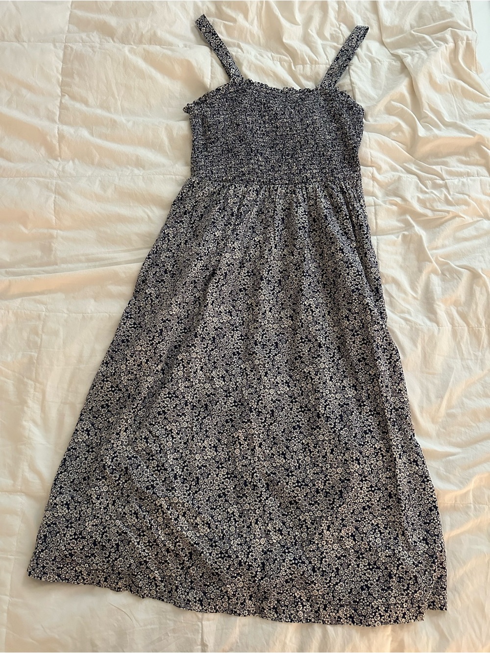 Universal Thread Navy and White Floral Smocked Midi Dress